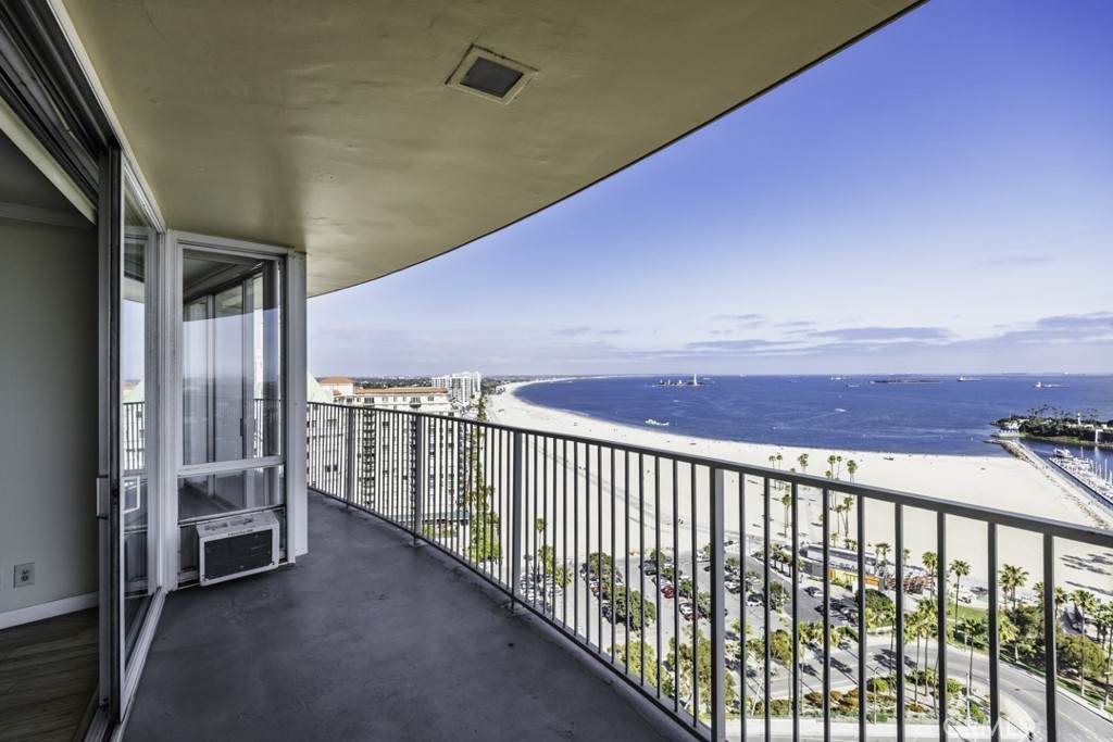 700 Ocean Boulevard - Photo 1