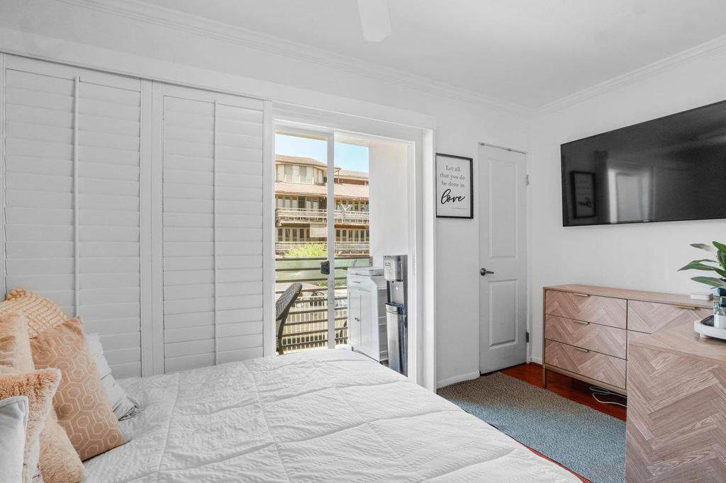 1021 Scott Street - Photo 1