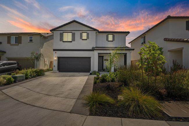 9182 Wickham Court - Photo 1