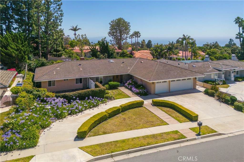 6966 Crest Road - Photo 1