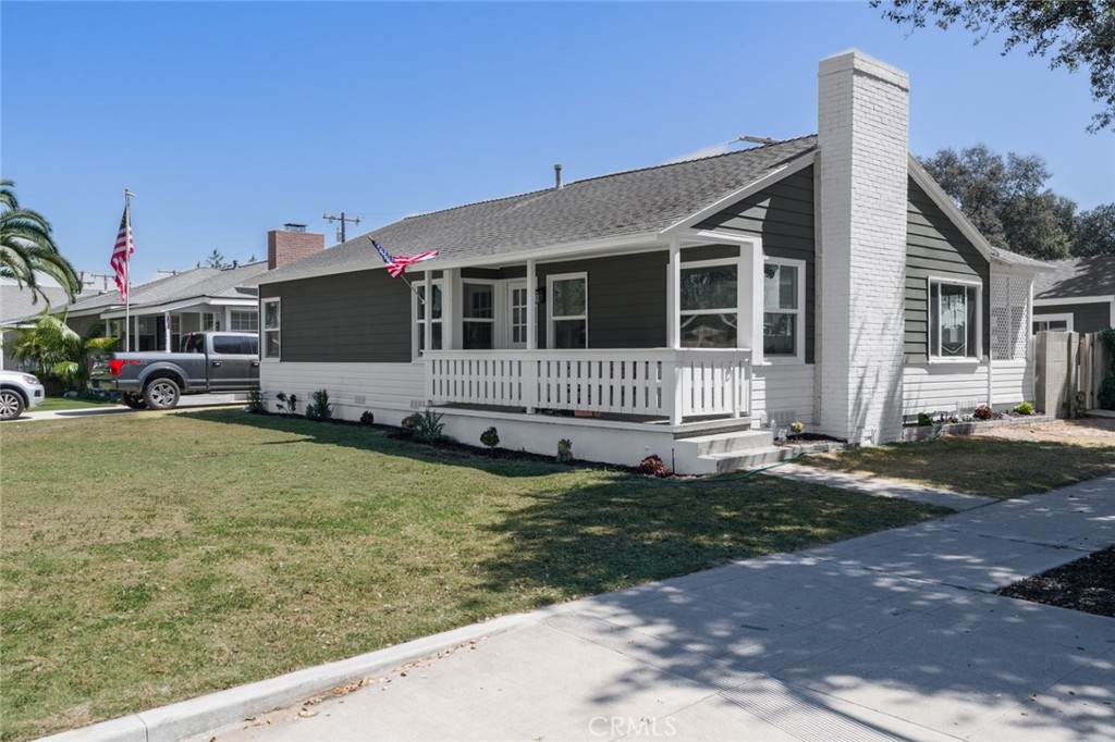 200 Alberta Place - Photo 1