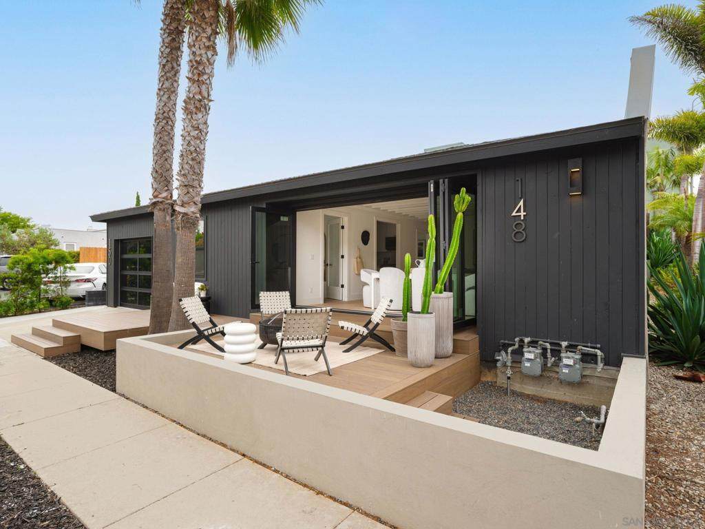 148 N. Acacia - Photo 1