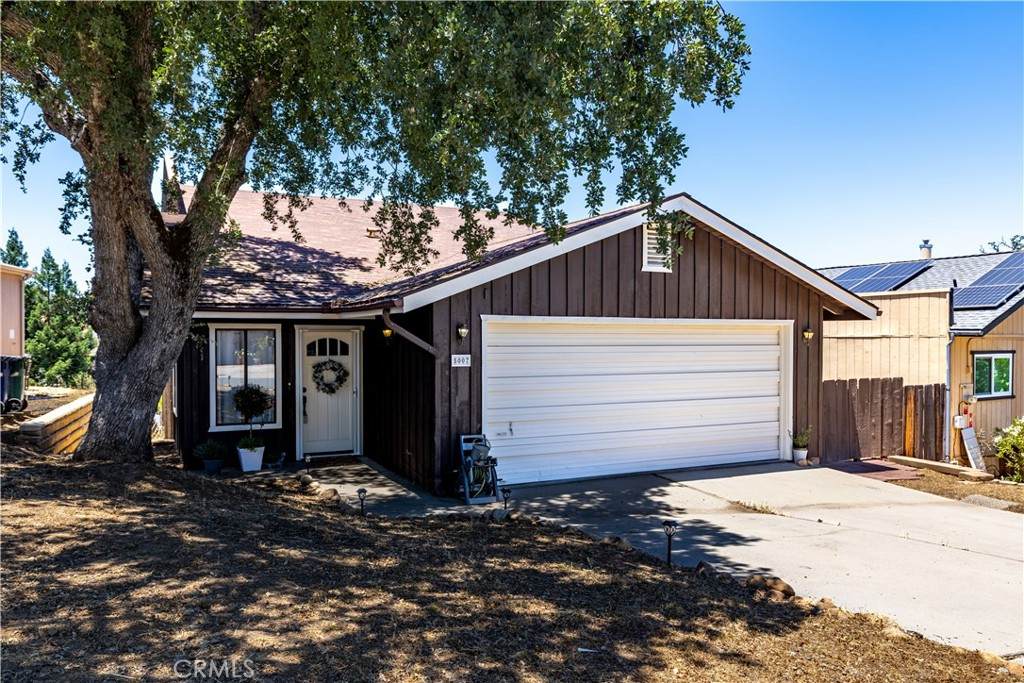 5007 Meadow Lark Lane - Photo 1