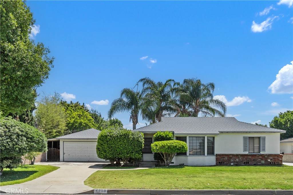 4850 Heleo Avenue - Photo 1