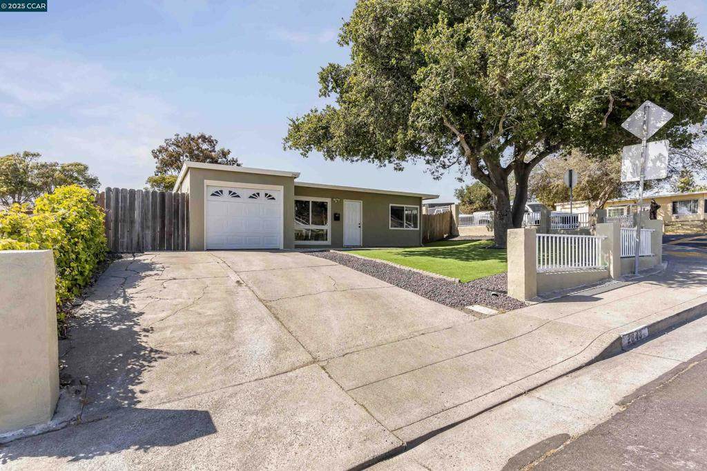 2843 Moyers Rd - Photo 1