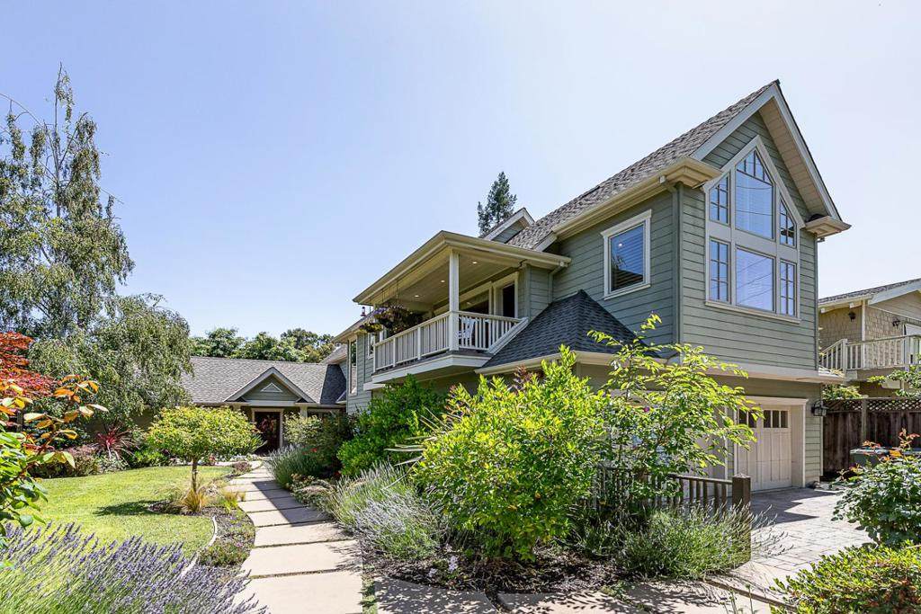 587 Sequoia Avenue - Photo 1