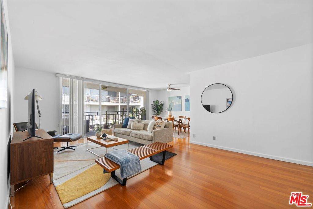 7260 Hillside Avenue - Photo 1