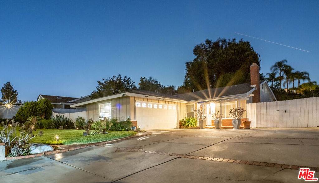 15335 Rolling Ridge Drive - Photo 1