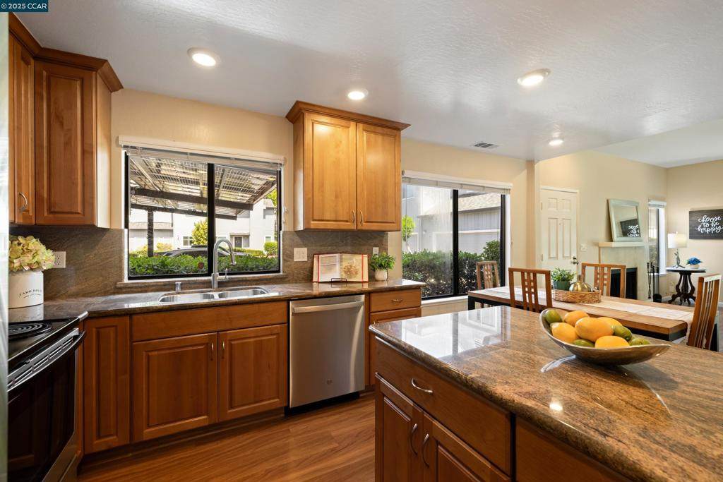 337 Rock Creek Way - Photo 1