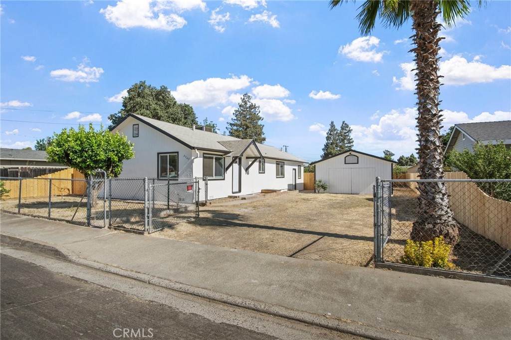 3742 Iowa Avenue - Photo 1
