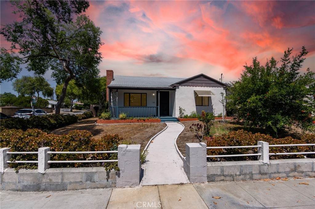 371 Sierra Madre Villa - Photo 1