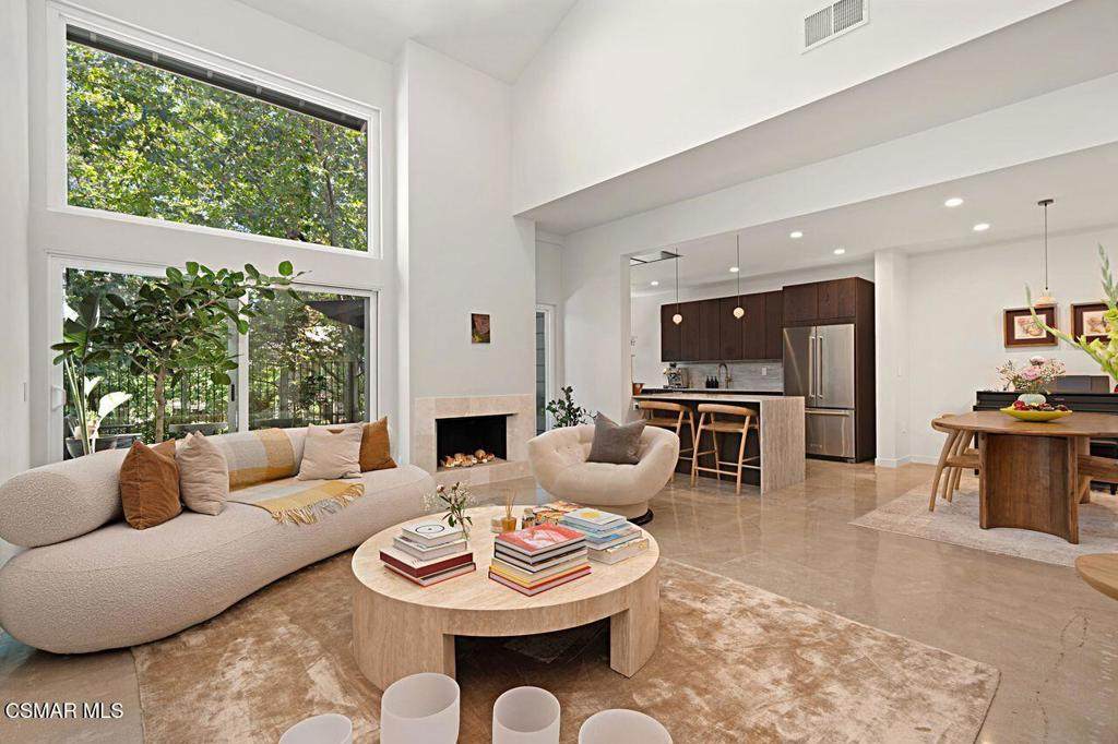 4623 Club View Drive - Photo 1