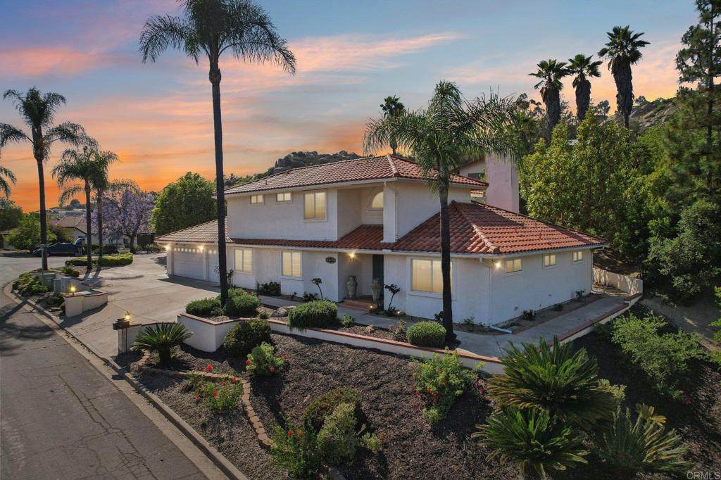 9704 Indian Creek Way - Photo 1