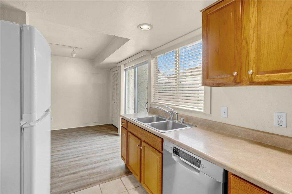 3137 Seacrest Avenue - Photo 1