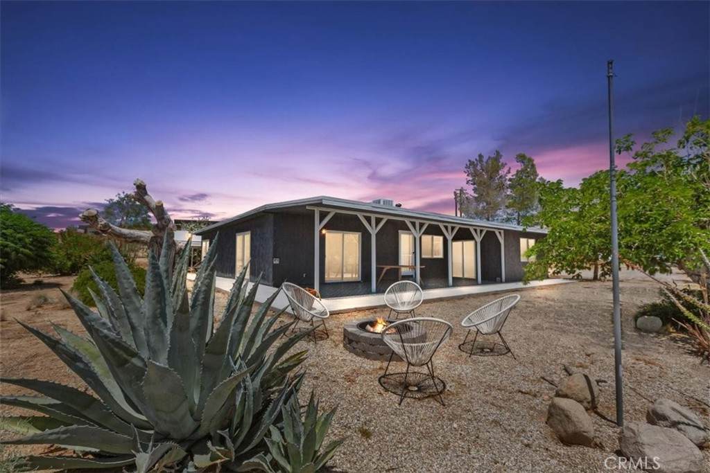 62171 Campanula Street - Photo 1