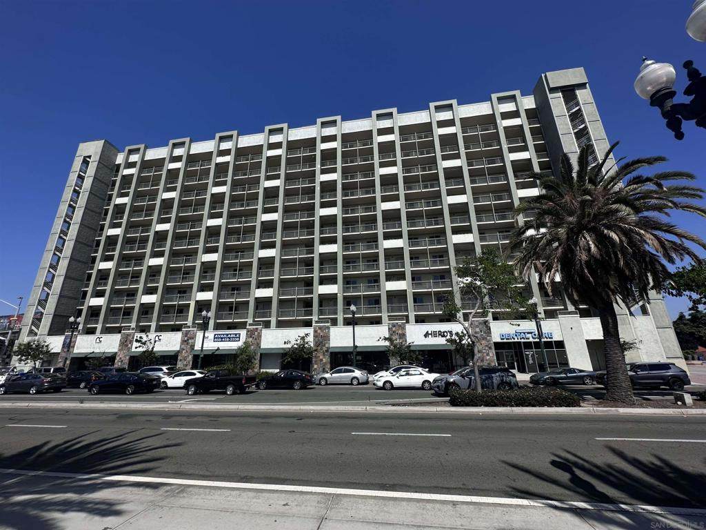 801 National City Blvd - Photo 1