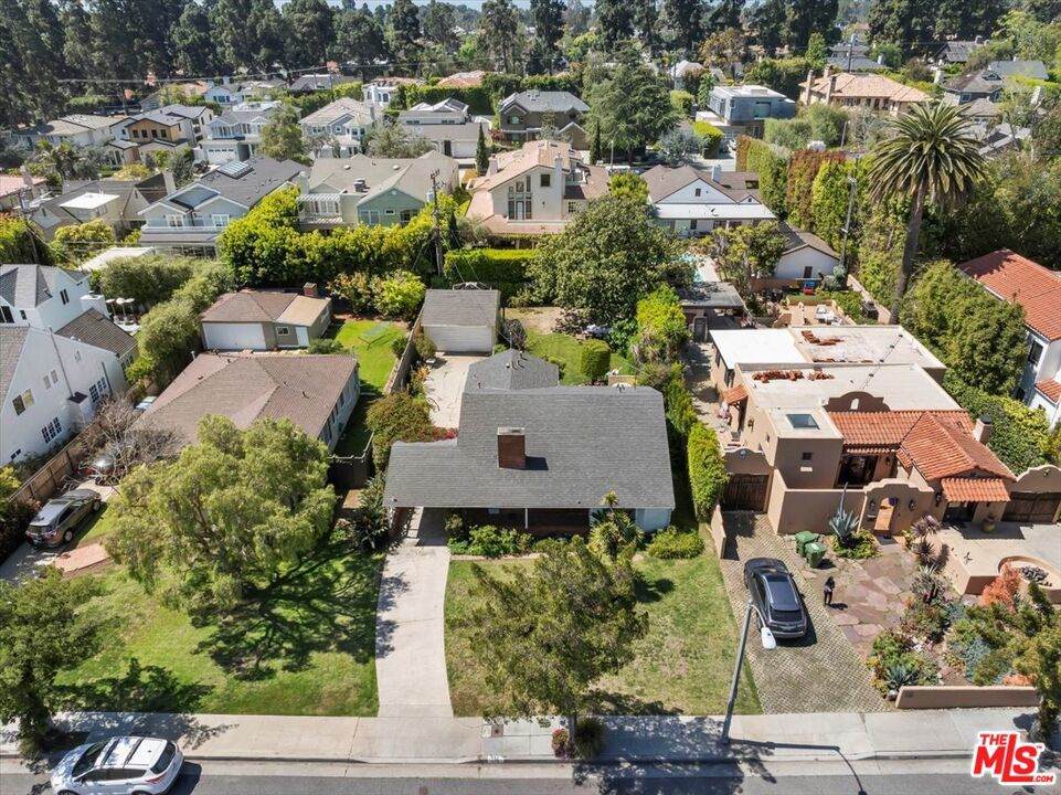 602 26th Street - Photo 1