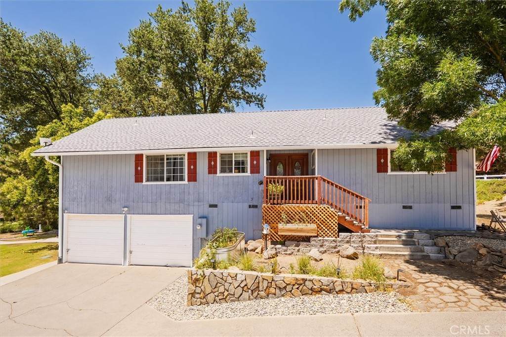 40656 Goldside Drive - Photo 1
