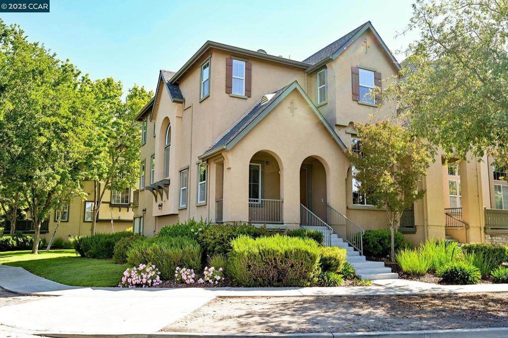 12004 Harcourt Way - Photo 1