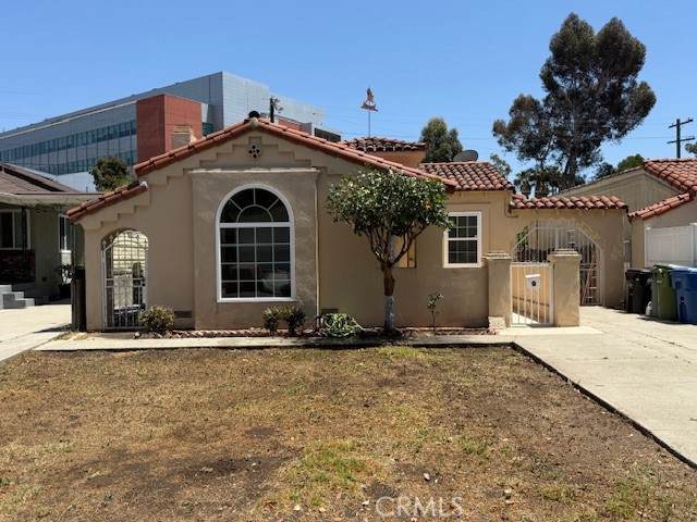 1854 Lansdowne Avenue - Photo 1