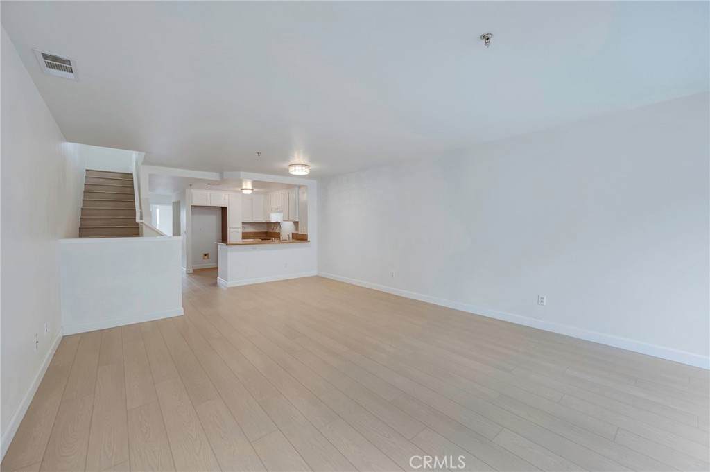 1211 Carson Street - Photo 1
