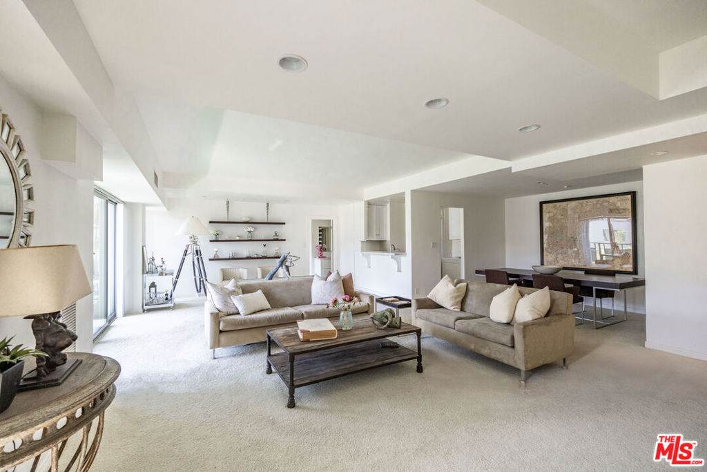 1155 La Cienega Boulevard - Photo 1