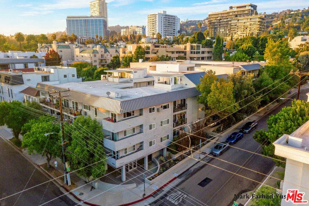 9005 Cynthia Street - Photo 1