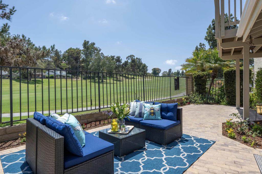 1894 Spyglass Cir - Photo 1