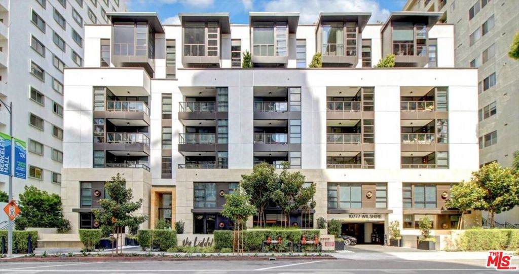 10777 Wilshire Boulevard - Photo 1