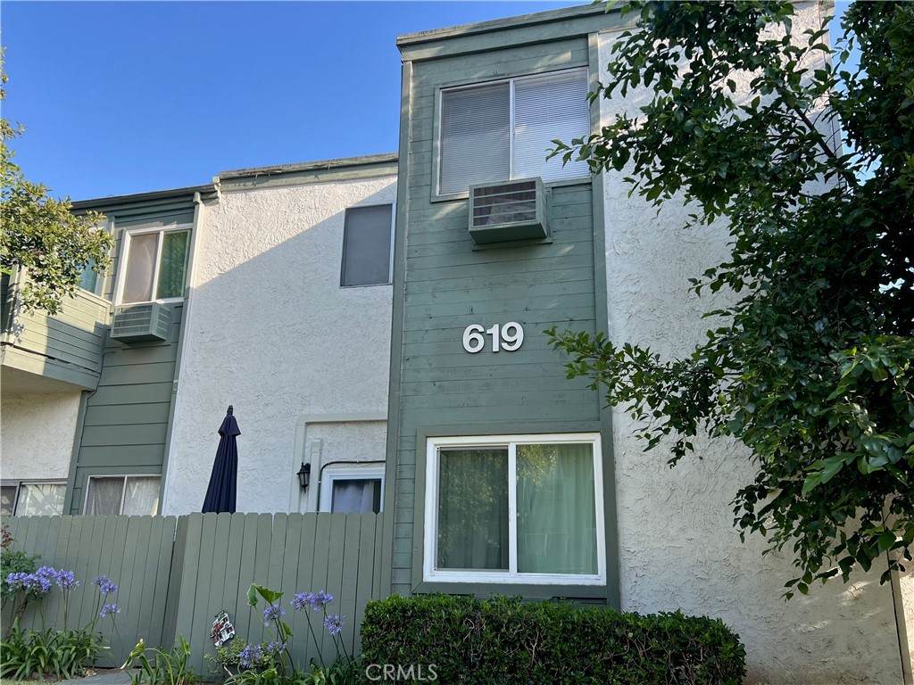 619 Bristol Street - Photo 1