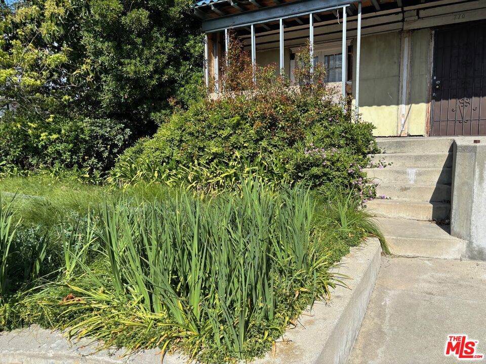 770 Alexandria Avenue - Photo 1