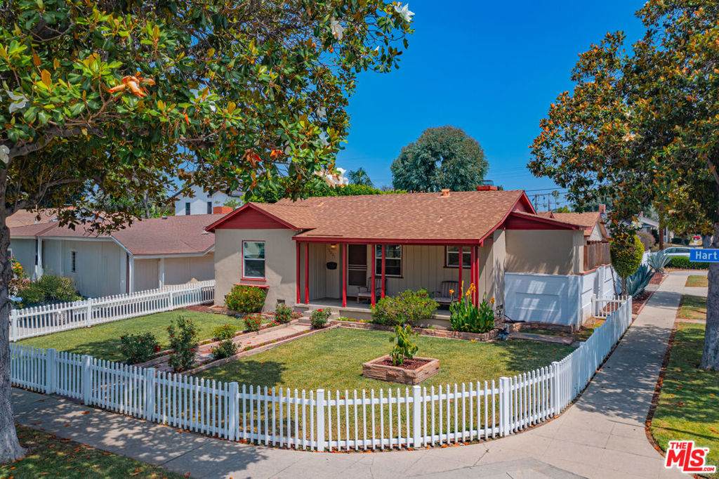 15001 Hartland Street - Photo 1