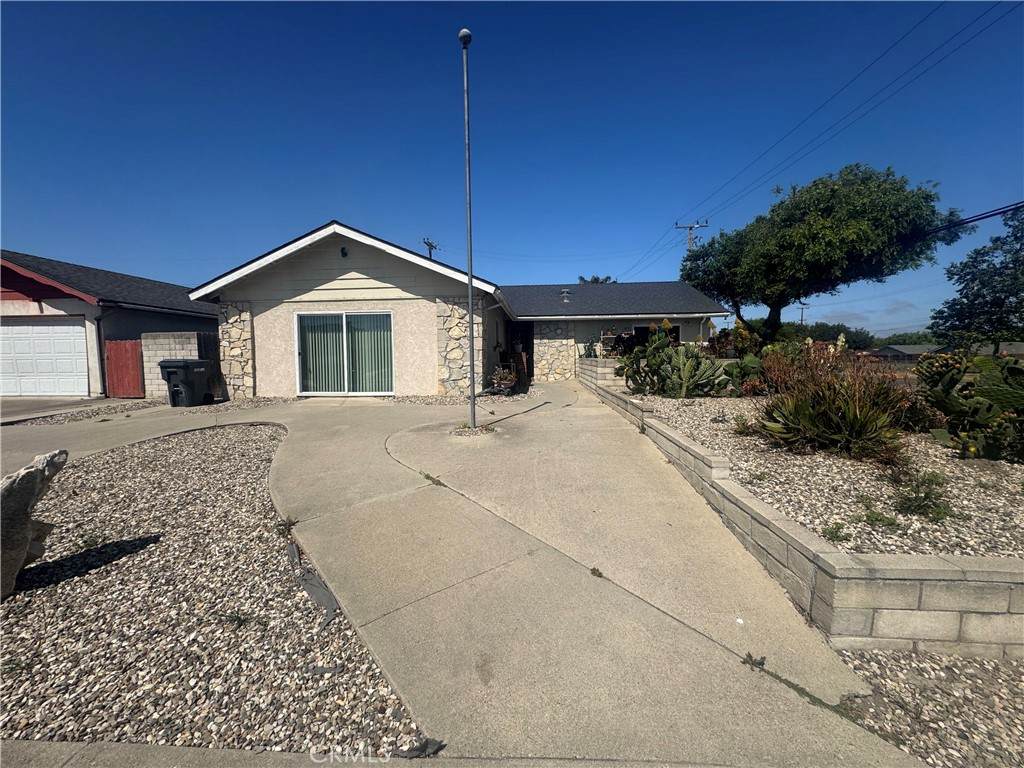 401 R Street - Photo 1