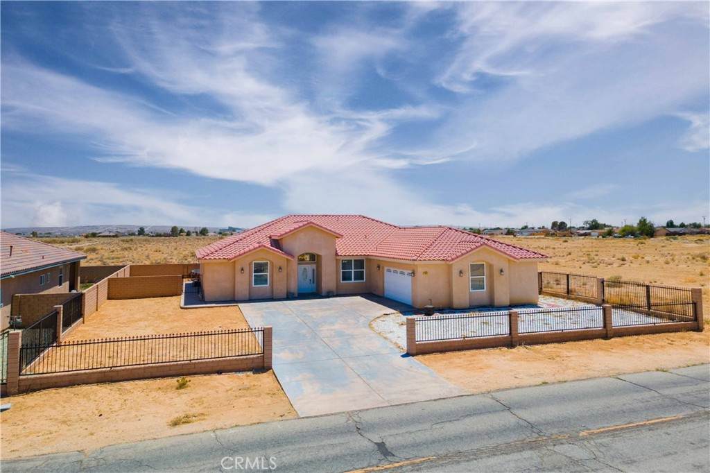 9600 Loop Boulevard - Photo 1