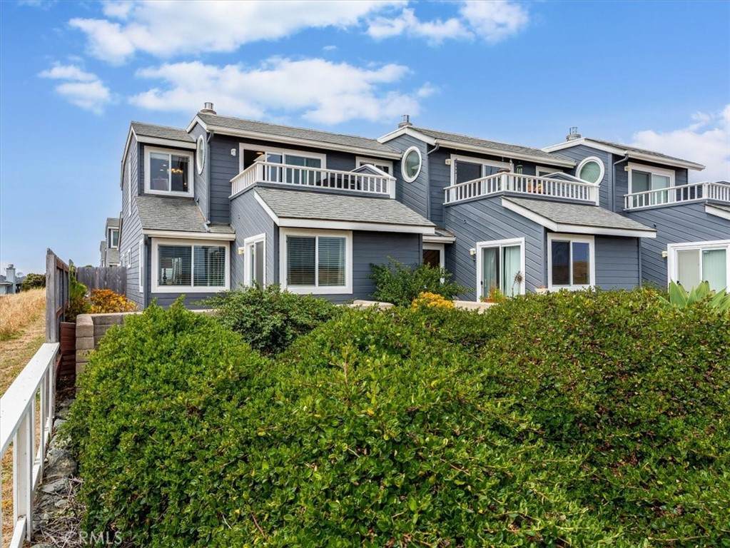 271 Vista Del Mar - Photo 1