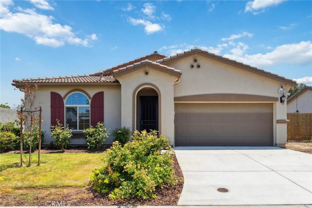 843 Sydney Way - Photo 1