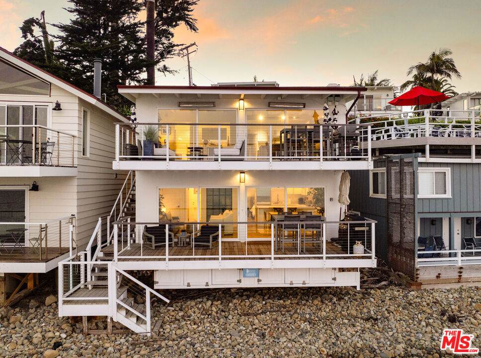 1508 Miramar - Photo 1