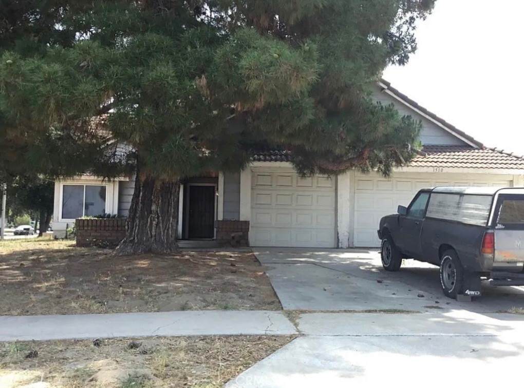 1510 Karon Street - Photo 1