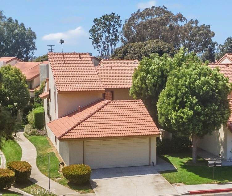 18325 Gum Tree Lane - Photo 1