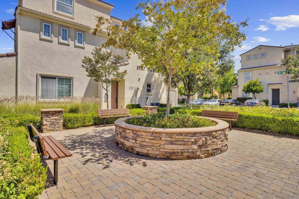31163 Lavender Ct - Photo 1