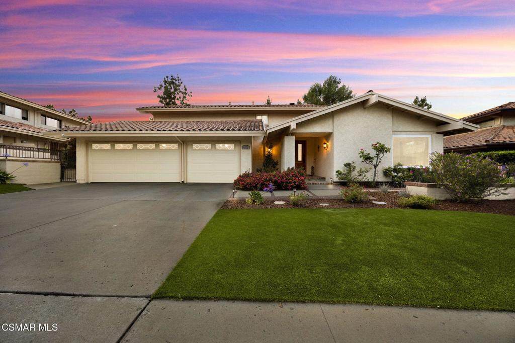 4022 Avenida Verano - Photo 1