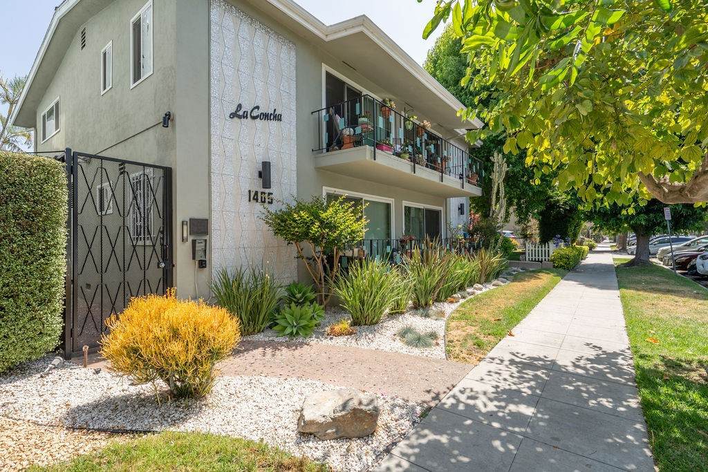 1405 1st Street - Photo 1