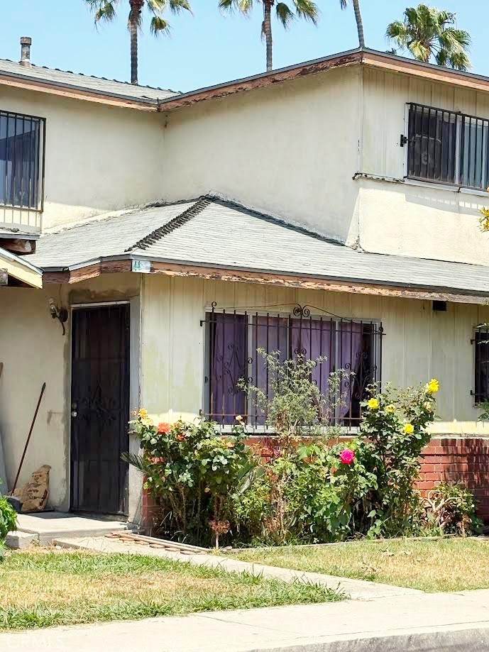 44 Camelback Avenue - Photo 1