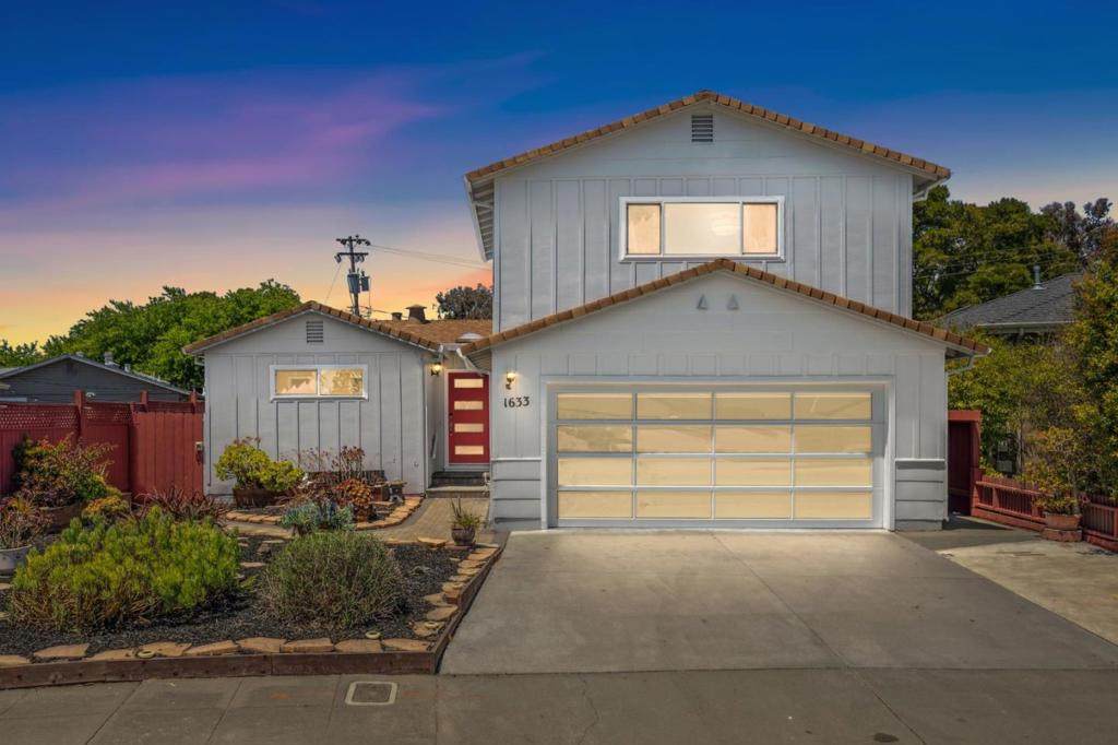 1633 Ark Street - Photo 1