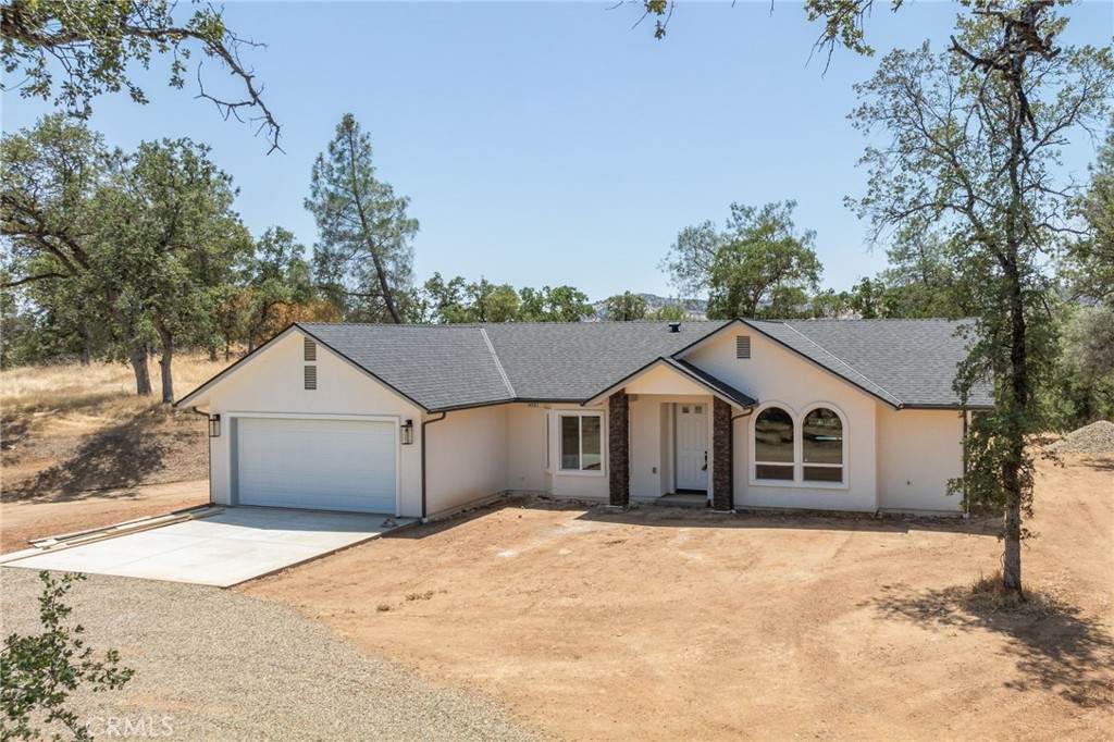 5450 Dunn Court - Photo 1