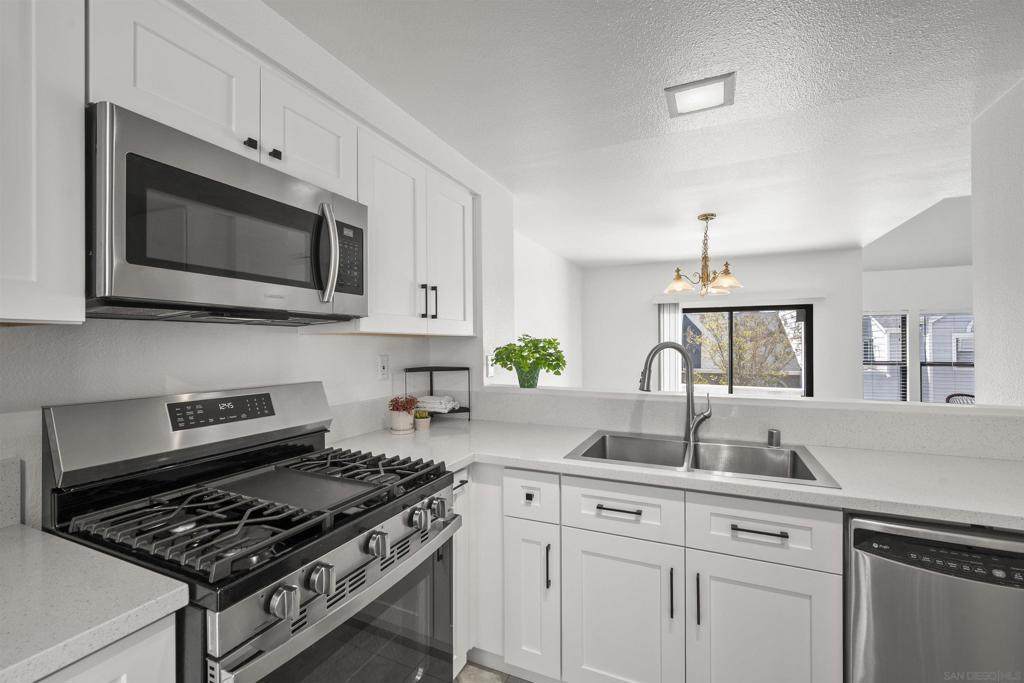 11061 Scripps Ranch - Photo 1