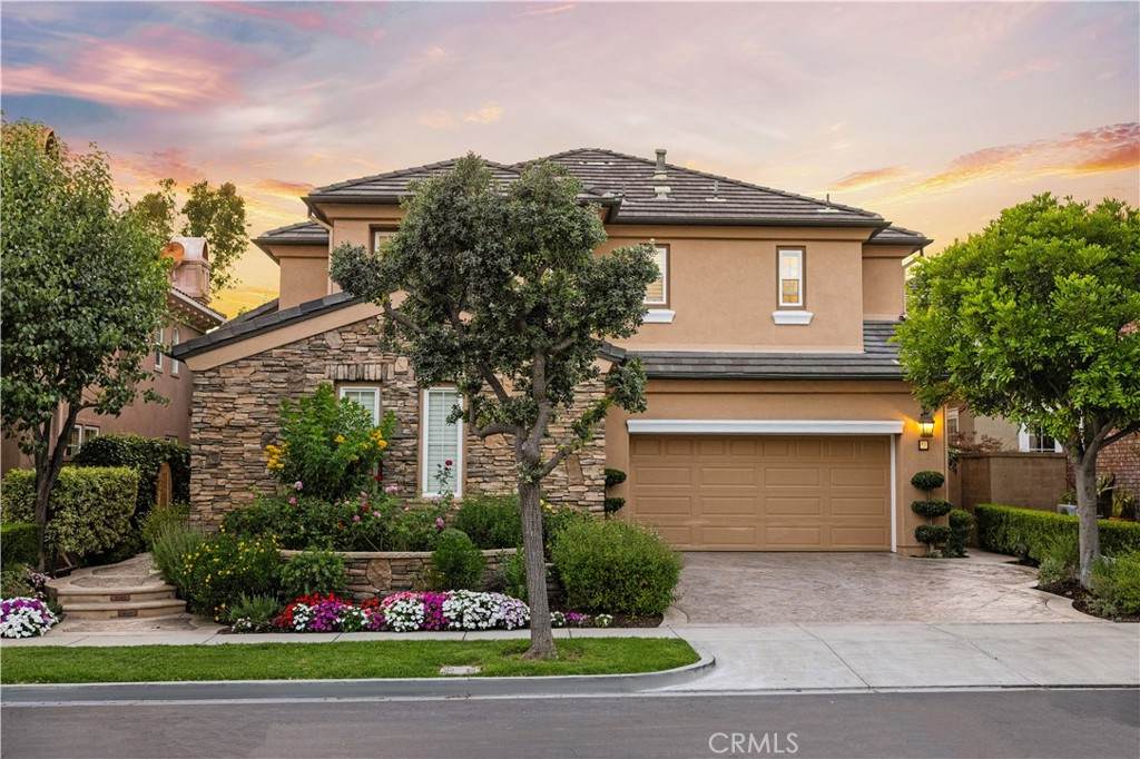 9 Atascadero - Photo 1