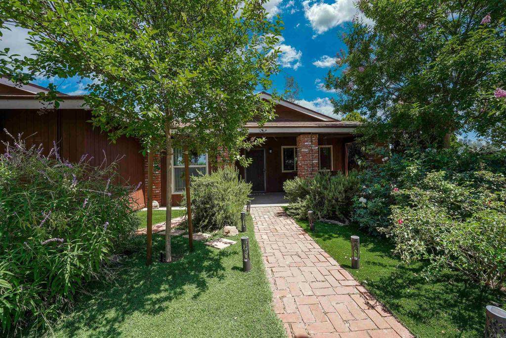 1914 Raymond Avenue - Photo 1
