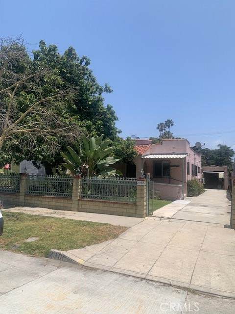 2306 Alsace Avenue - Photo 1
