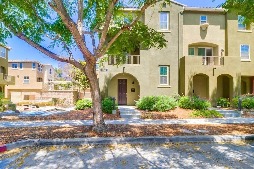 1874 Violet Ct - Photo 1